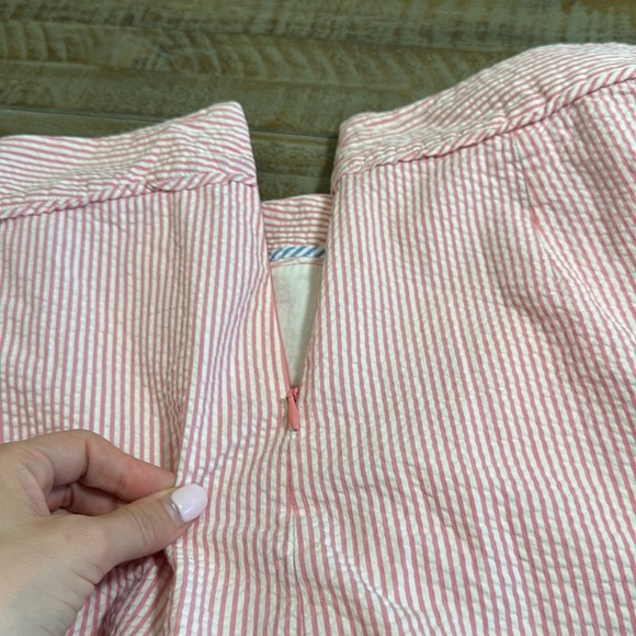 Vineyard Vines Scalloped Edge Seersucker Skirt - pink - Picture 7 of 10